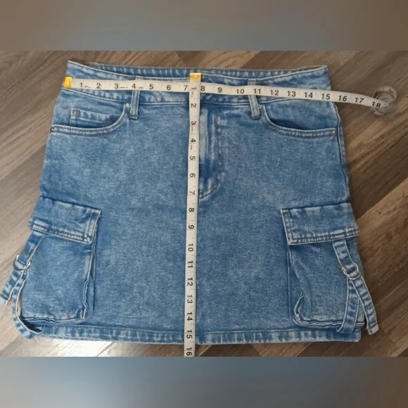 𝑺𝑶 𝑫𝒆𝒏𝒊𝒎 𝑪𝒂𝒓𝒈𝒐 𝑺𝒌𝒊𝒓𝒕 & 𝑶𝒗𝒆𝒓𝑺𝒊𝒛𝒆𝒅 𝑻𝒆𝒆 𝑺𝒆𝒕 - Picture 7 of 10